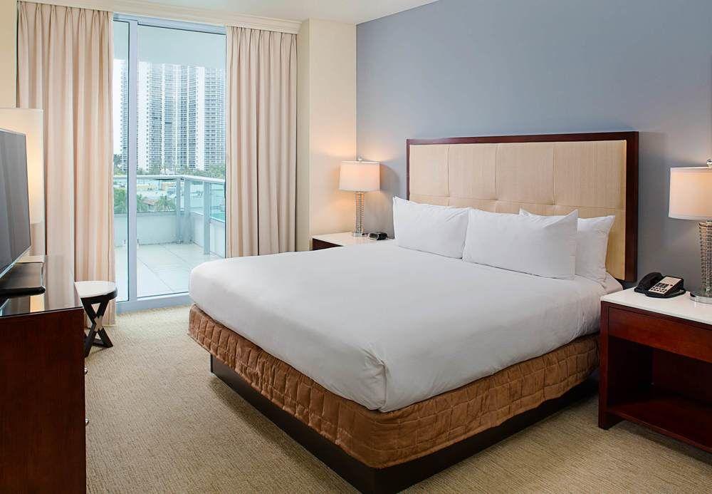Residence Inn By Marriott Fort Lauderdale Intracoastal Bagian luar foto