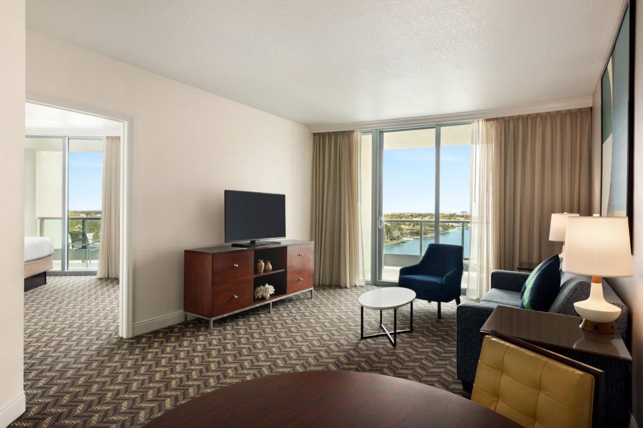 Residence Inn By Marriott Fort Lauderdale Intracoastal Bagian luar foto